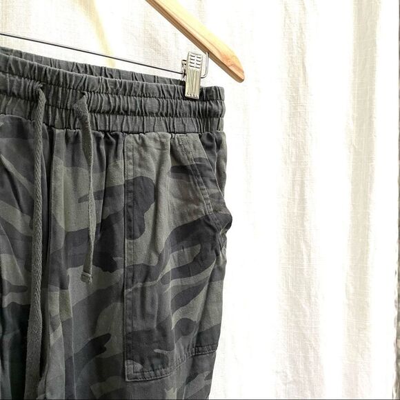 Splendid lakeside rayon camo joggers - Picture 5 of 15